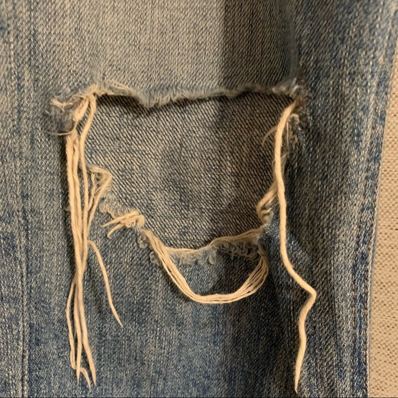 Rag & bone Boyfriend busted out knees jeans - Picture 4 of 11
